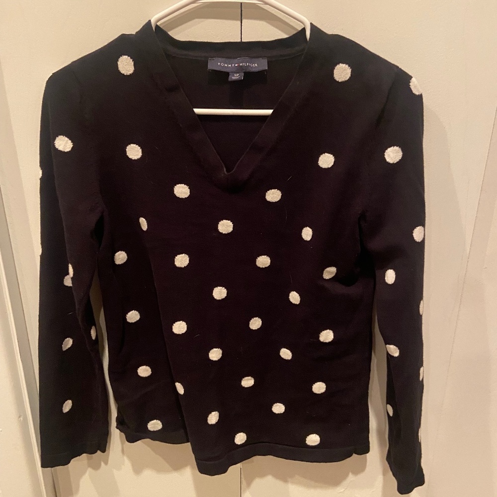 Tommy Hilfiger Women small black & white v neck sweater polka dots cotton